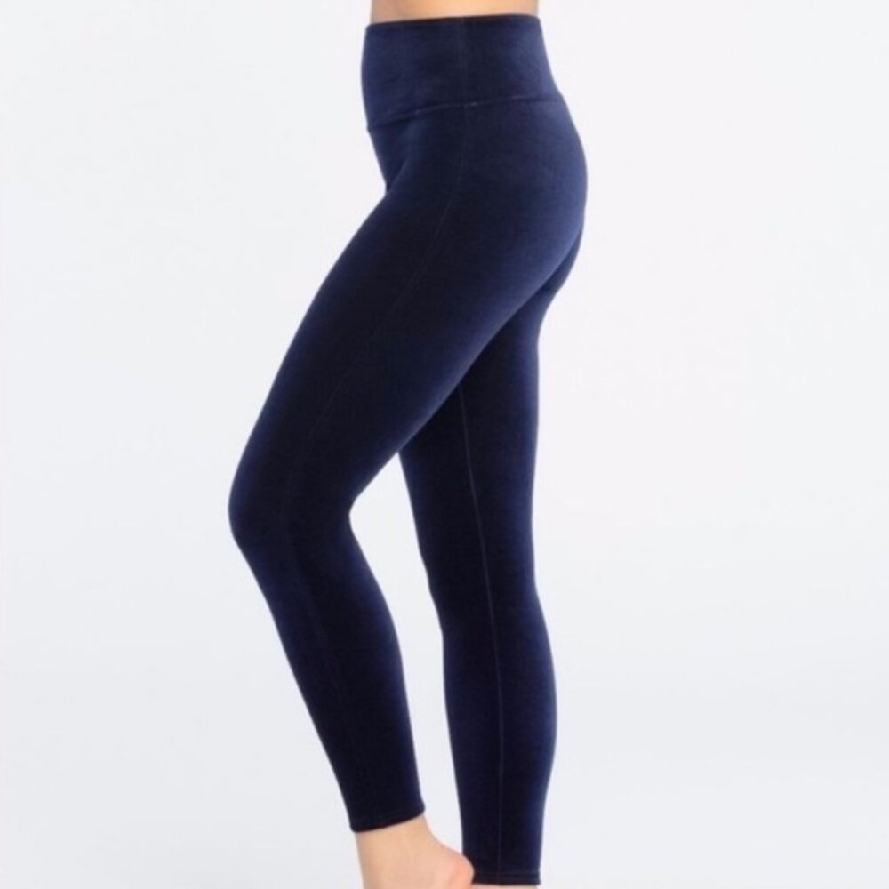 SPANX Womens Velvet Navy Blue Shapewear Leggings Slimming Pants Size Medium EUC
